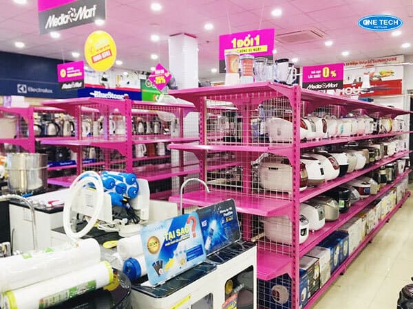 Lắp đặt kệ siêu thị tại Media Mart 